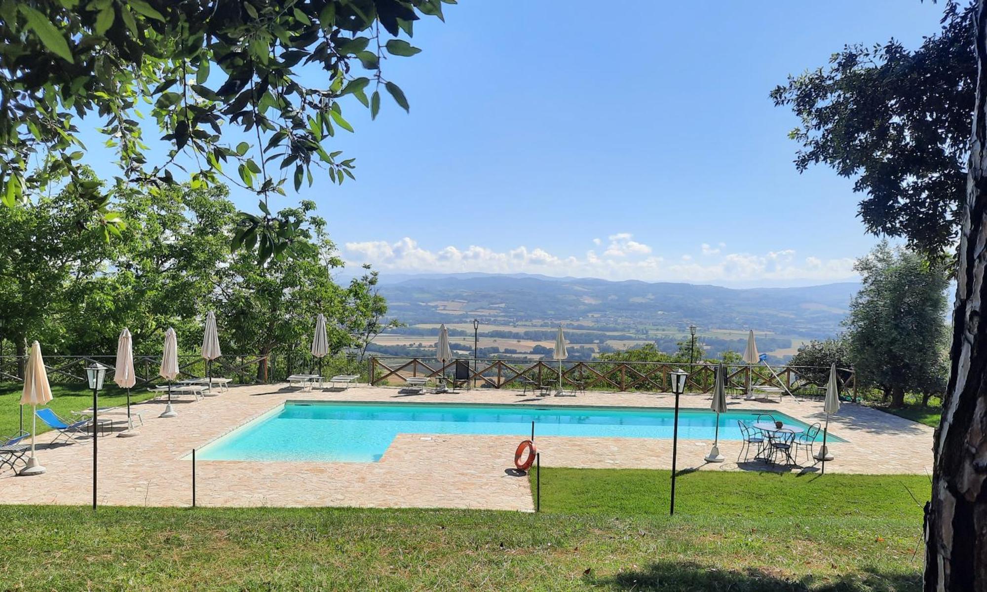 Agriturismo Tenuta Conti Faina Fratta Todina Ngoại thất bức ảnh