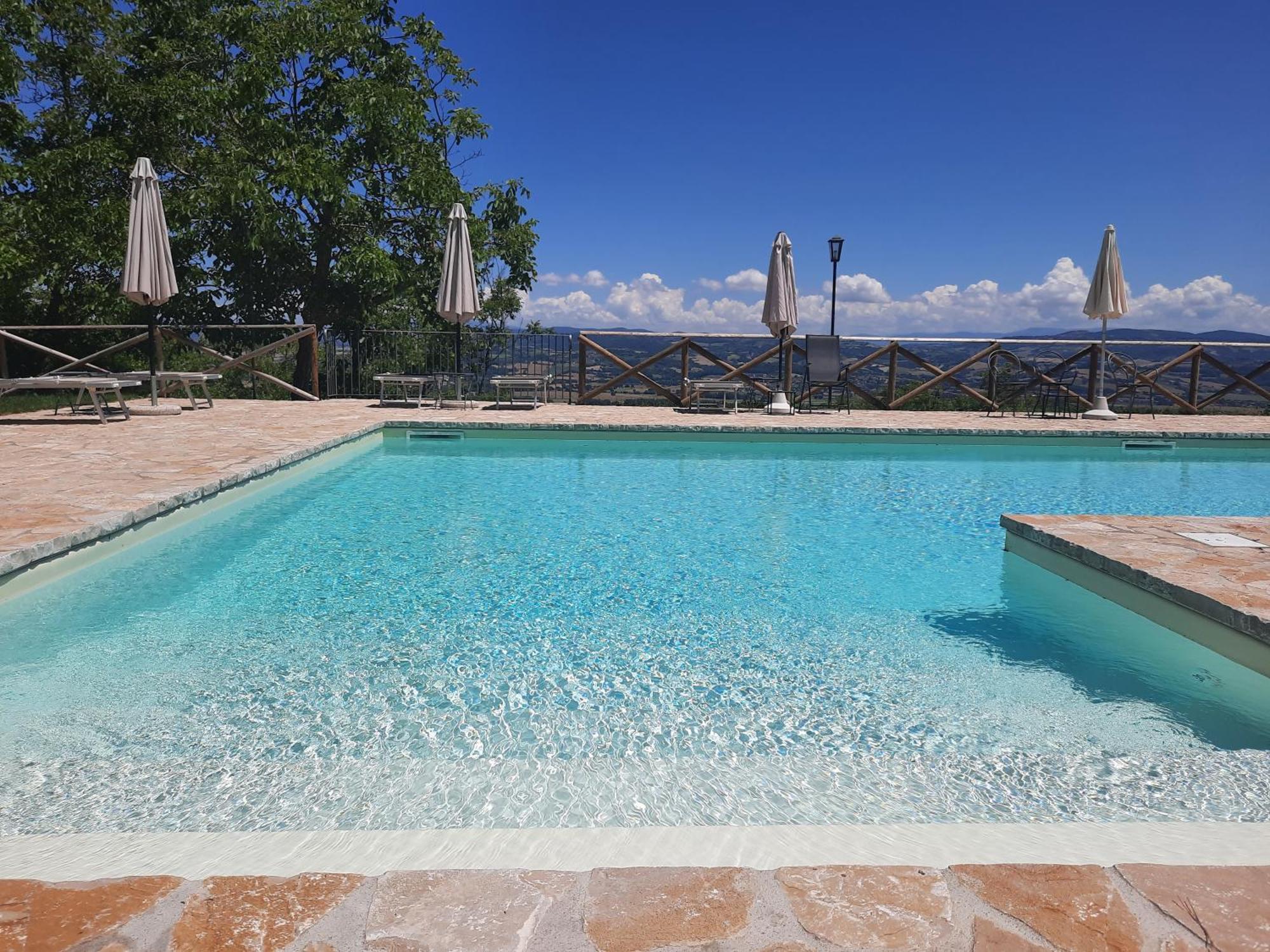 Agriturismo Tenuta Conti Faina Fratta Todina Ngoại thất bức ảnh