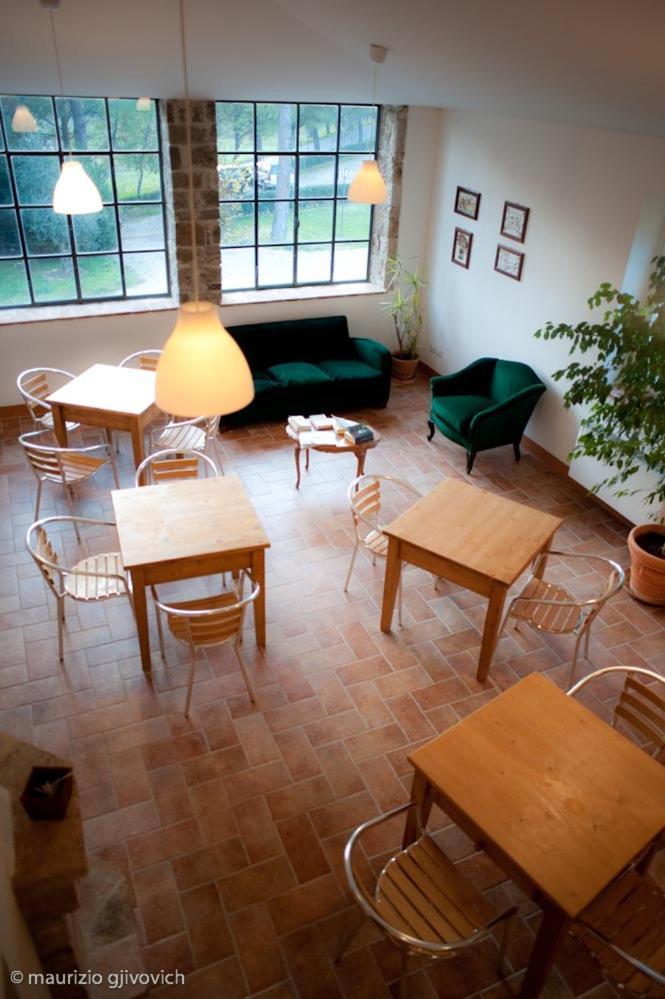Agriturismo Tenuta Conti Faina Fratta Todina Ngoại thất bức ảnh