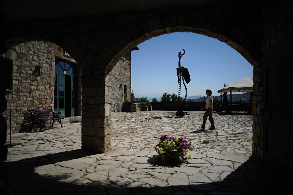 Agriturismo Tenuta Conti Faina Fratta Todina Phòng bức ảnh