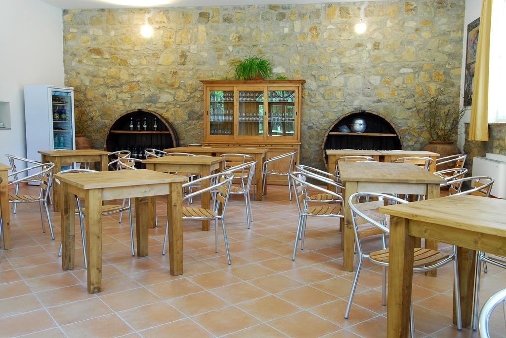 Agriturismo Tenuta Conti Faina Fratta Todina Ngoại thất bức ảnh